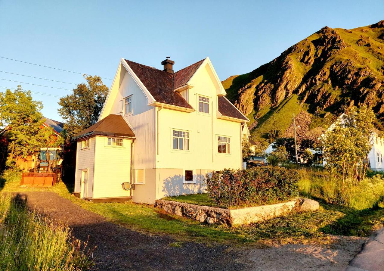Вілла Solrik Beliggenhet I Lofotens Storste Fiskevaer Баллстад Екстер'єр фото